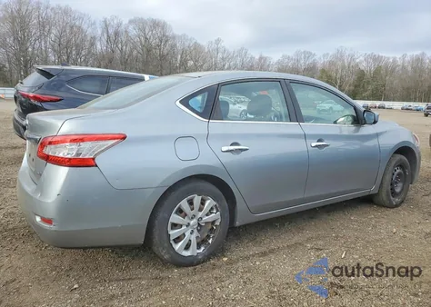 2014 Nissan Sentra S z USA, uszkodzony, nr VIN 3N1AB7AP7EL679880